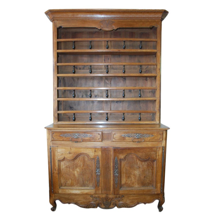 Early 19th Century Walnut Vaisselier For Sale