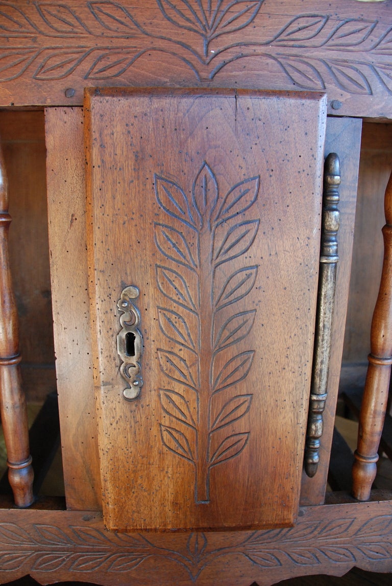 French 19th Century Panetiere For Sale