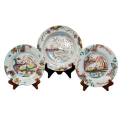 Set of 3 Polychrome Delft  Plates