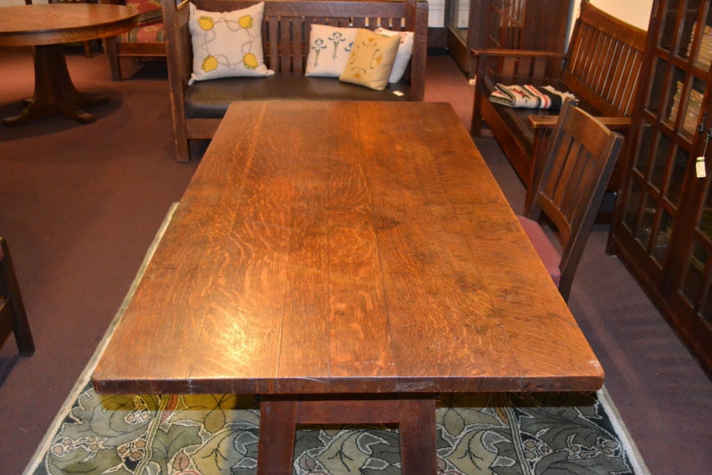 20th Century Oak table by Gustav Stickley For Sale