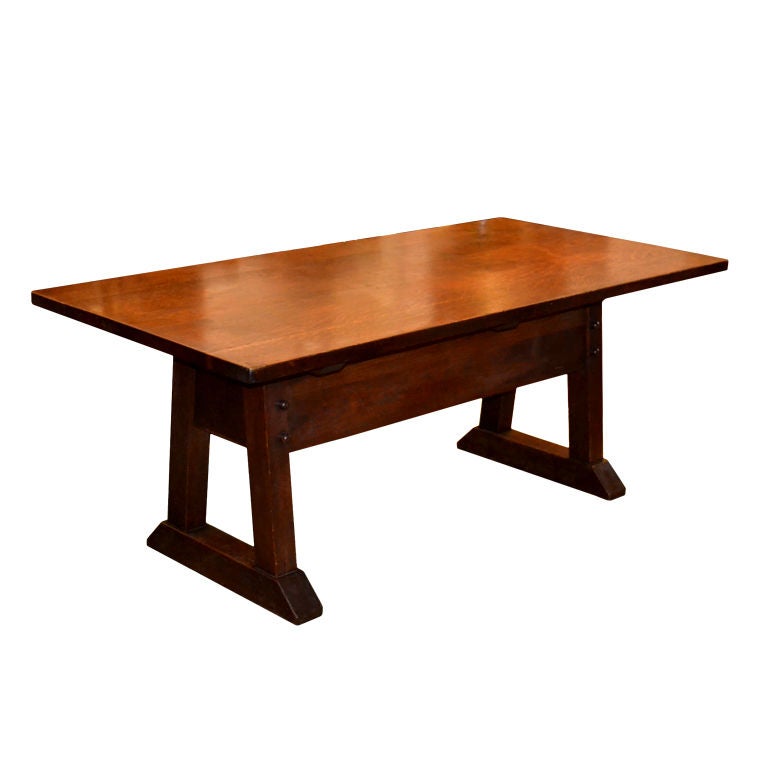 Oak table by Gustav Stickley For Sale