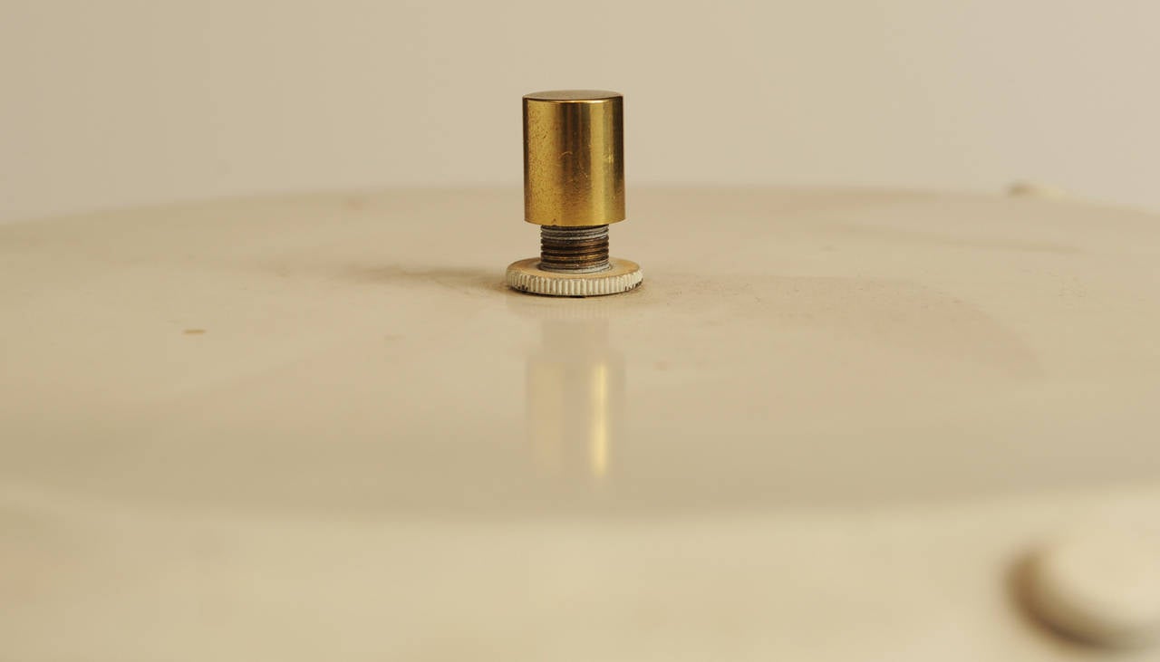 Hansen Brass Tripod Table Lamp In Good Condition In Hopewell, NJ