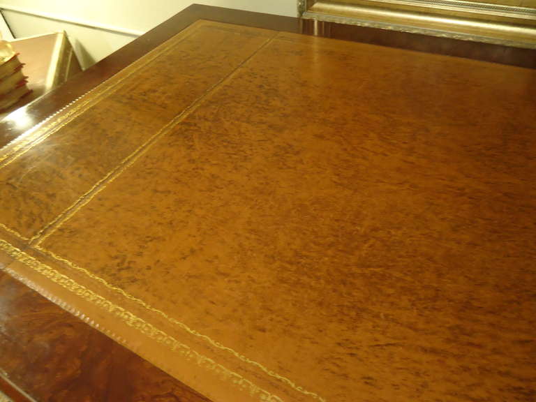 Mid-20th Century Regal George III Style Burled Walnut Desk