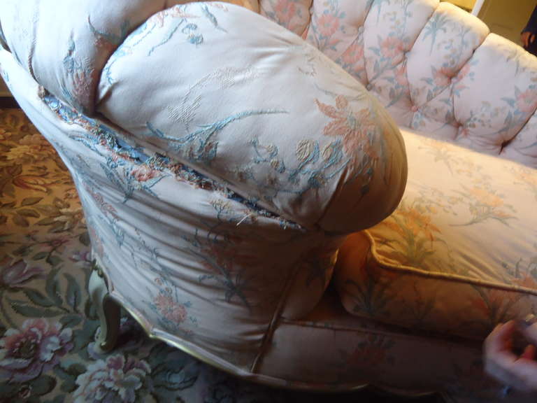 Dreamy Vintage Tufted Upholstered Chaise Recamier 2