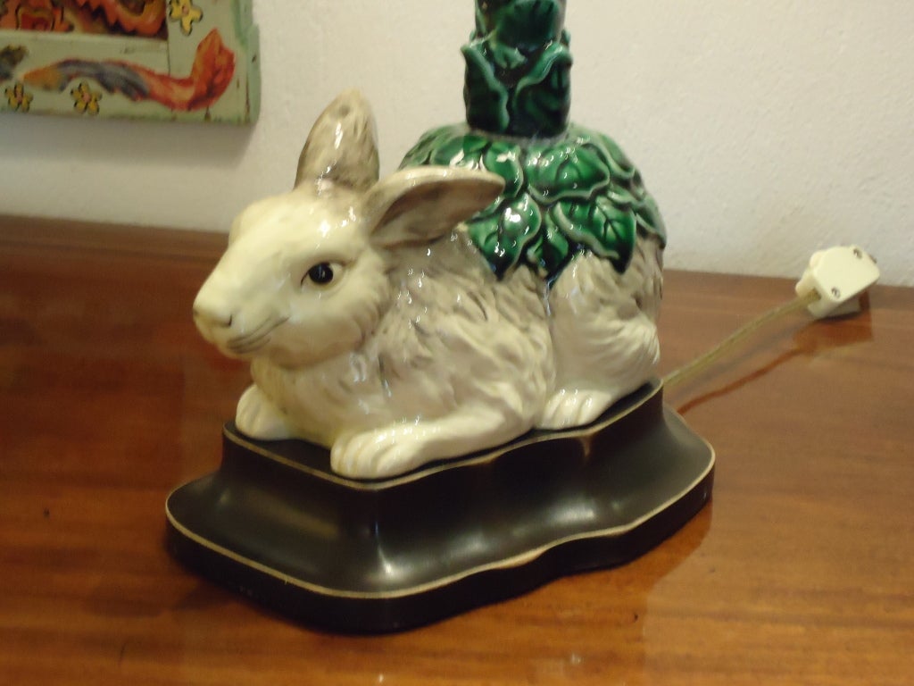 Charming Pair of Majolica Bunny Lamps In Excellent Condition In Hopewell, NJ