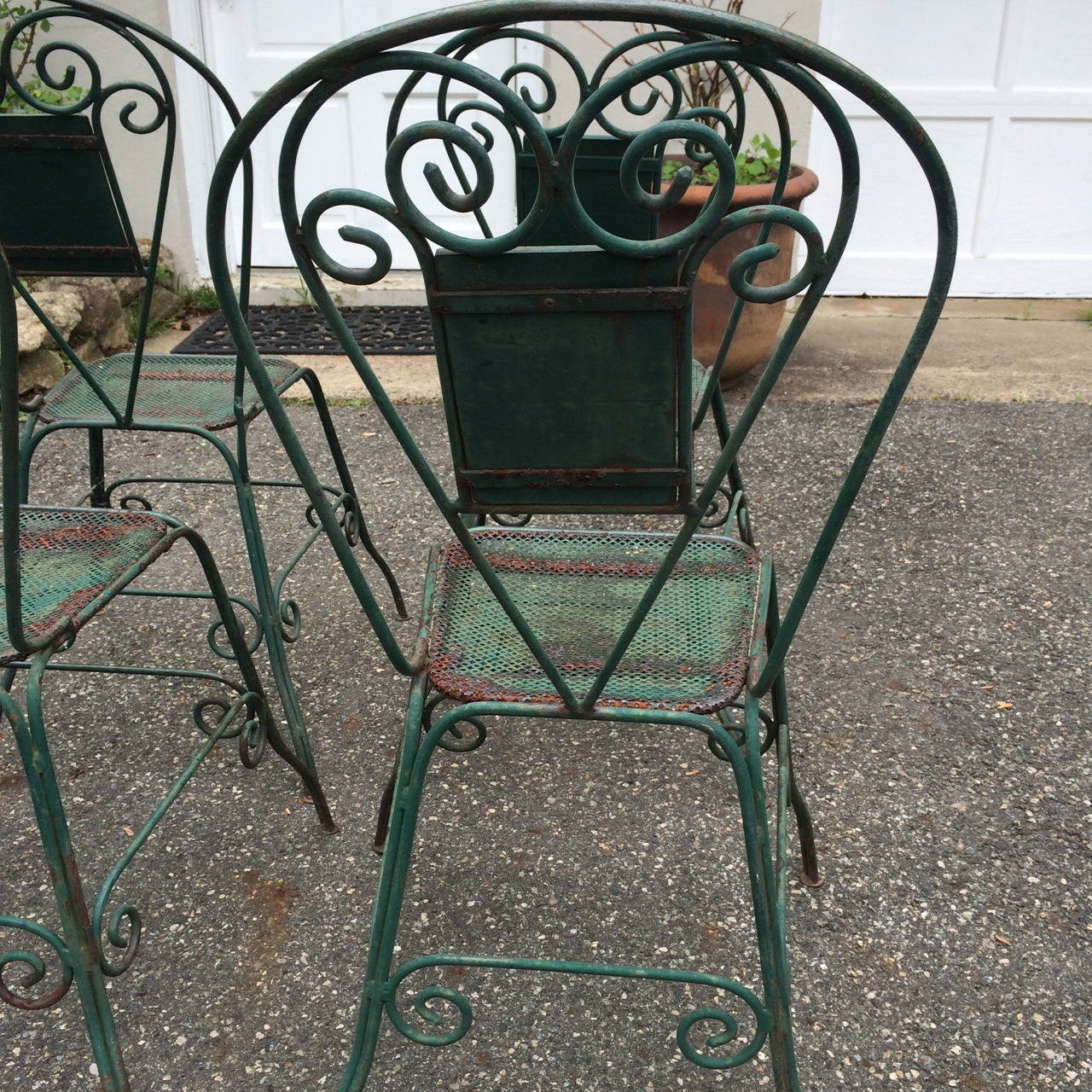 Early 20th Century Set of 6 Rare Vintage Green Iron Dining Chairs