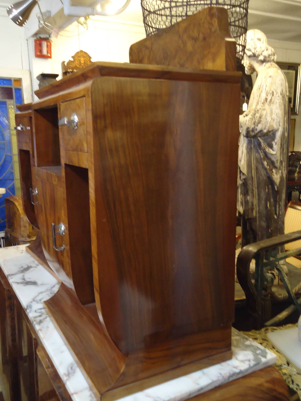 Pair of French Art Deco Night Stands In Excellent Condition In Hopewell, NJ
