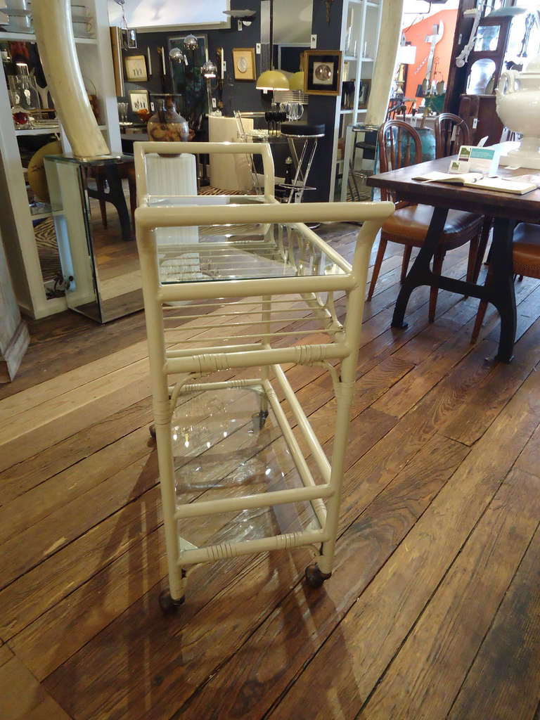Mid-Century Modern Faux Rattan Midcentury Bar Cart For Sale