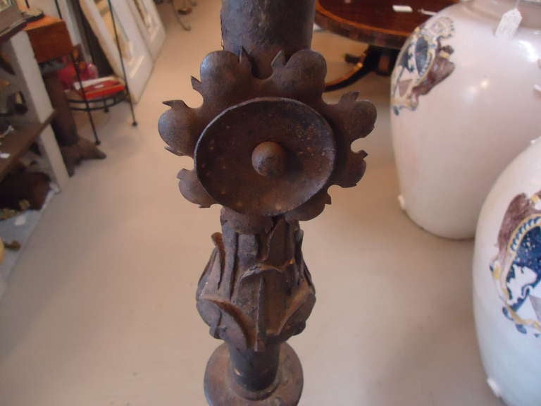 Early Antique Iron Lectern In Excellent Condition In Hopewell, NJ
