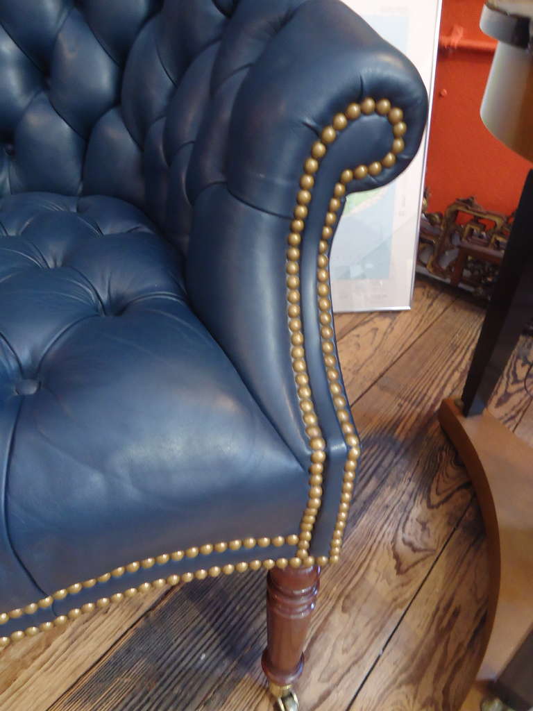 Classic Blue Ralph Lauren-Style Leather-Tufted Library Chair In Excellent Condition In Hopewell, NJ