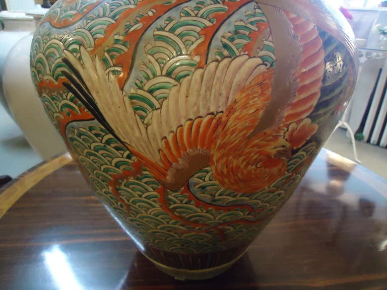 Antique Japanese Imari Temple Jar 2