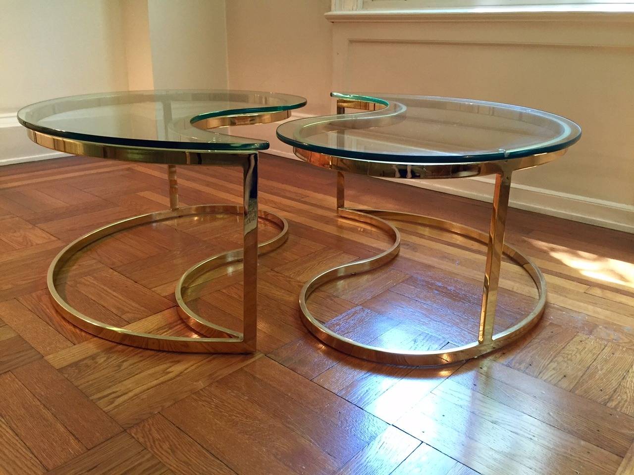 yin yang glass coffee table