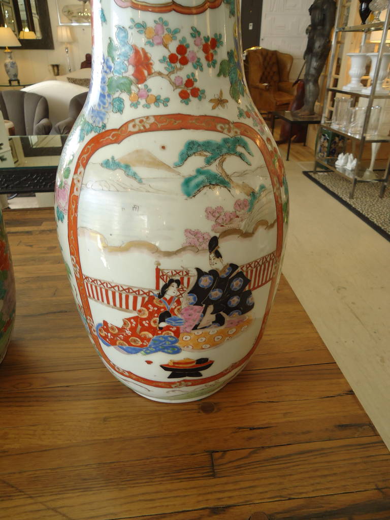 Japanese Pair of 19th Century Fukagawa Vases