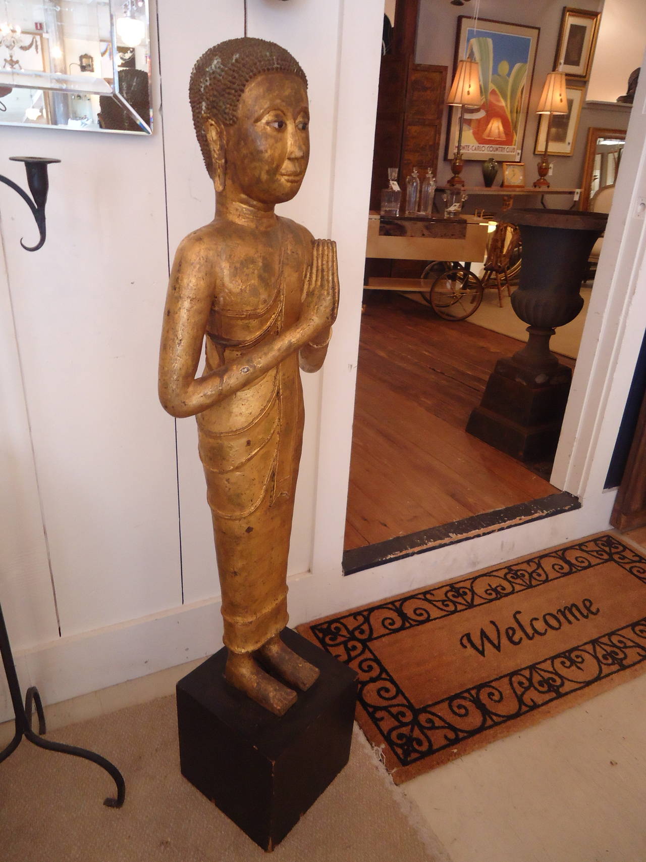 Magnificent Early 19th Century Bronze Thai Buddha Monk In Excellent Condition In Hopewell, NJ