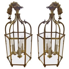 Vintage Bronze Lantern Style Fixture
