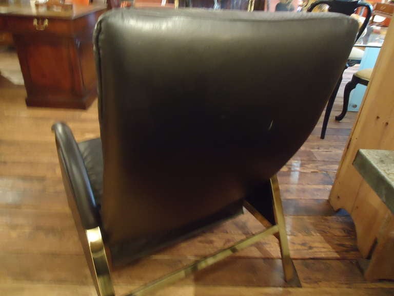 Mid-Century Modern Sexy Black Leather Recliner Attributed to Milo Baughman