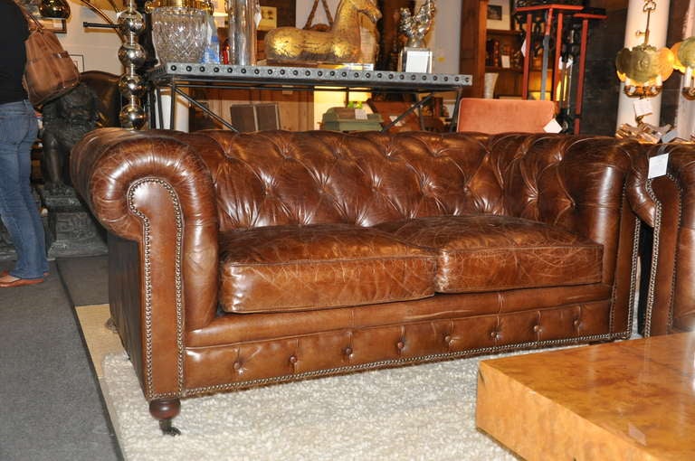 Pair of Handsome Leather Chesterfield Sofas In Excellent Condition In Hopewell, NJ