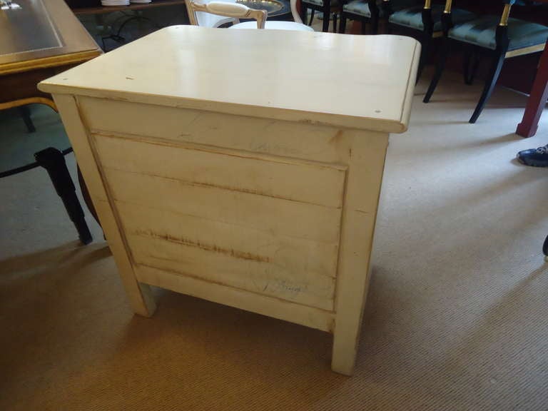 Wood Pair of French Vintage Two-Drawer Nightstands Chests For Sale