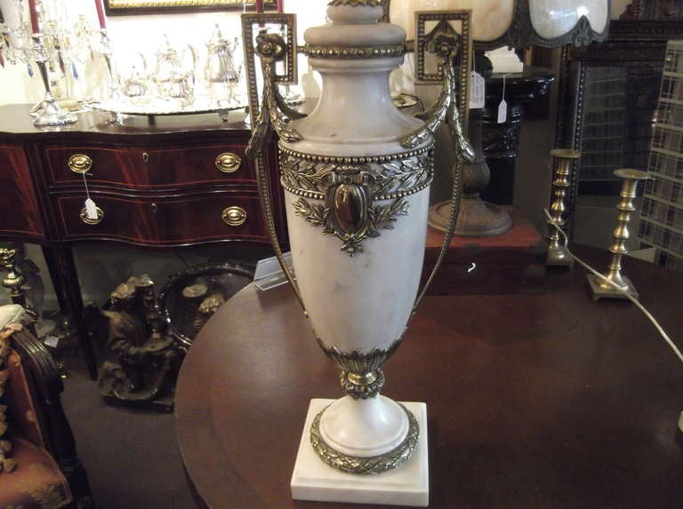 Pair of French Marble Urn Lamps In Excellent Condition In Hopewell, NJ