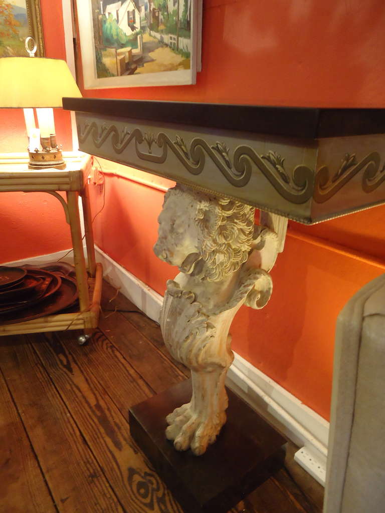 Elegant Pair of Lion Head and Paw Consoles In Good Condition In Hopewell, NJ