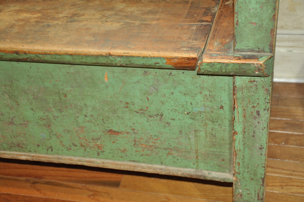 wood trunk bench