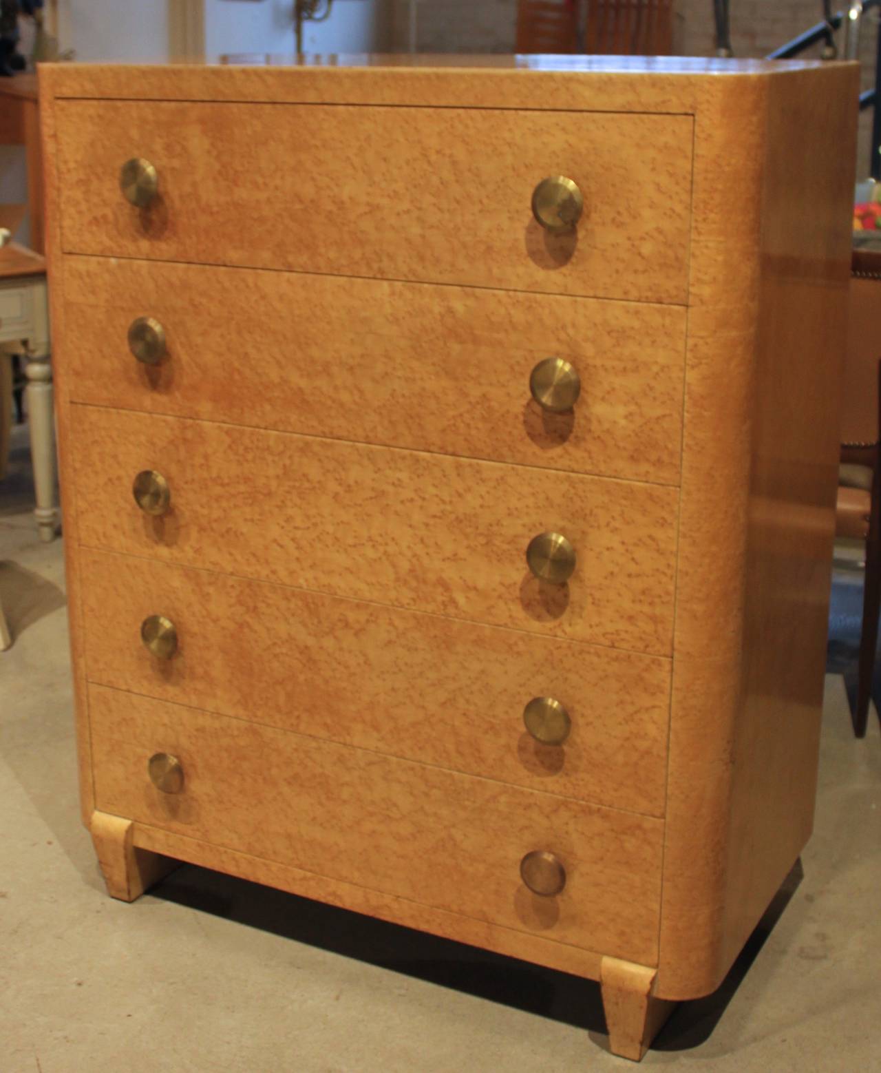 Beautiful Art Deco style dresser in bird's-eye maple. Round brass pulls. Mint vintage condition.