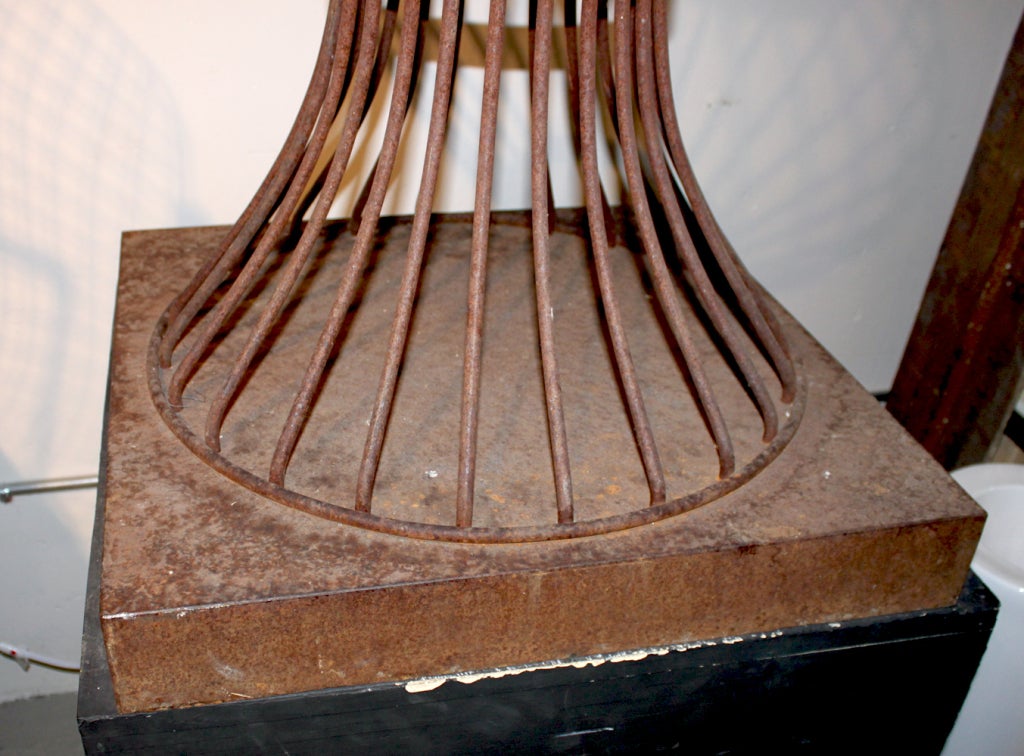 Large-Scale Iron Topiary Urn Frame In Good Condition In Hudson, NY