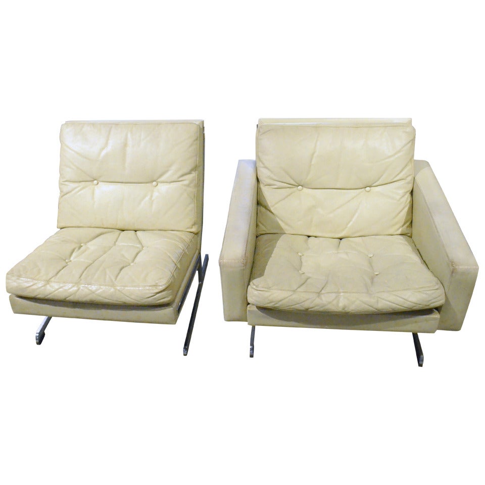 Awesome 1970's White Leather Chairs For Sale