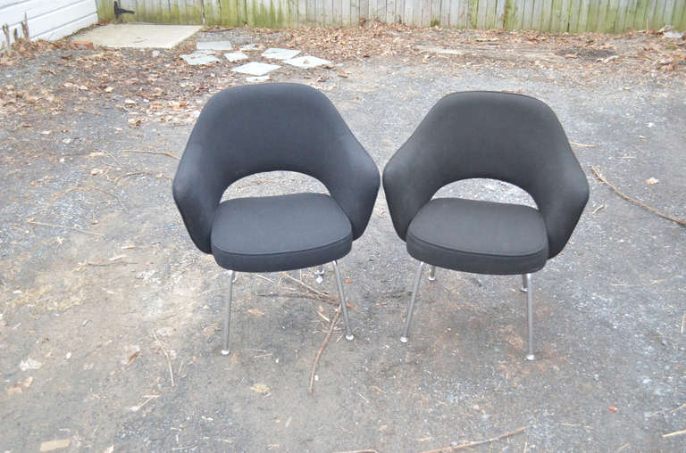 Steel chrome legs and close to mint. Stylish form and ample cushioning make this modernist classic at its finest. These are also very comfortable chairs!