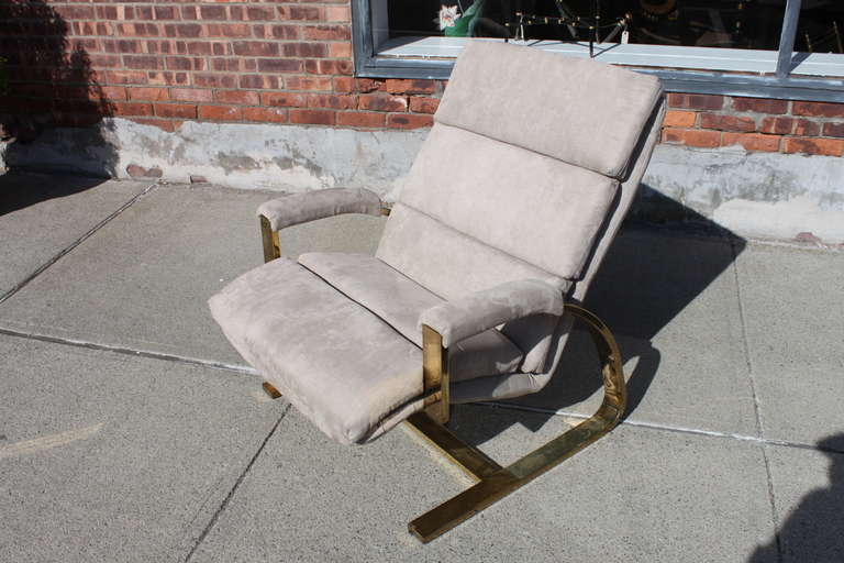 Modern Pair of Milo Baughman Style Lounge Chair with Brass Finish