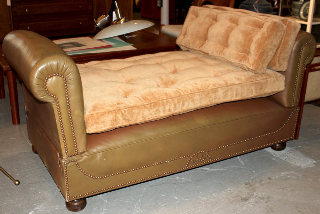 French Daybed