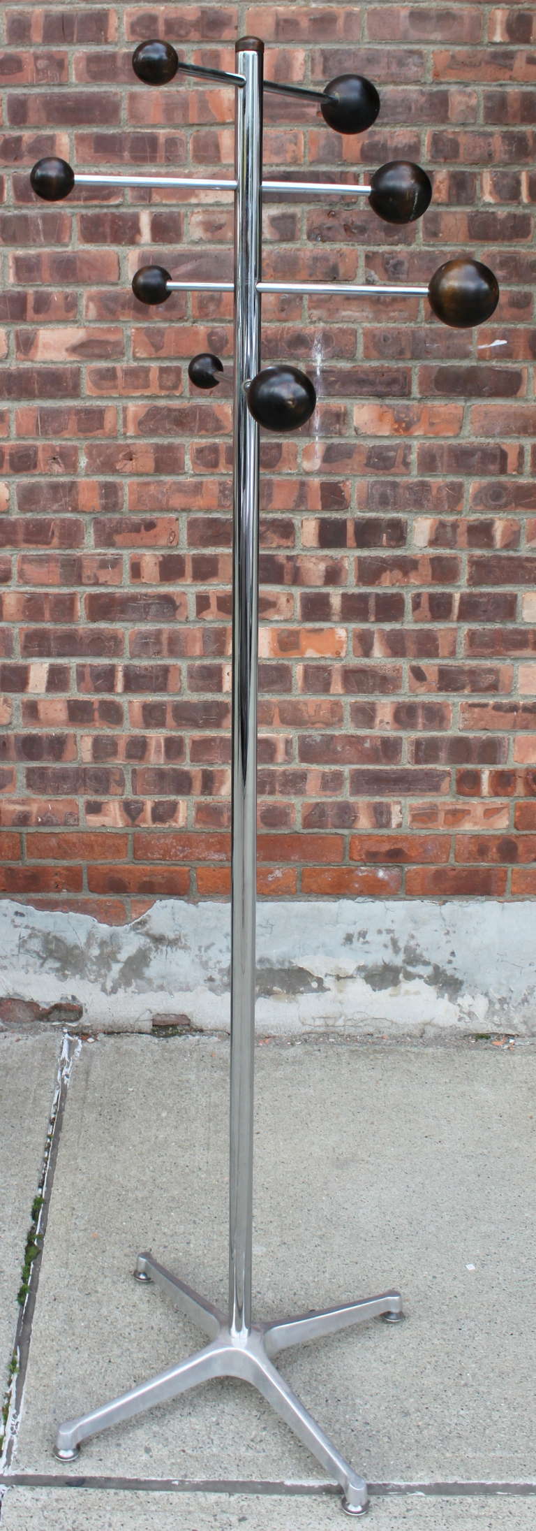 Osvaldo Borsani Style Coat Rack