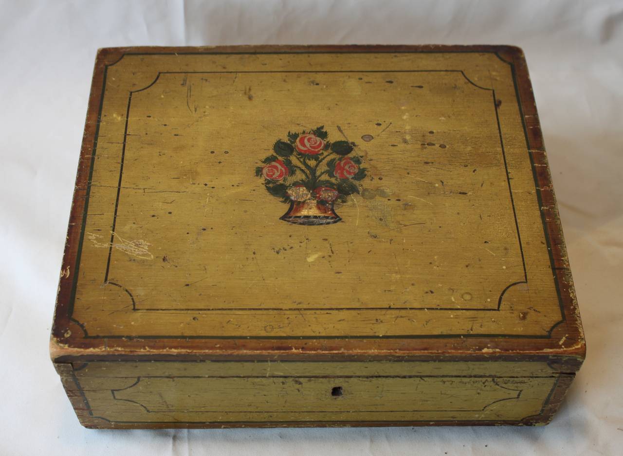Wood Mustard Yellow Painted Trinket Box, circa 1825, America For Sale