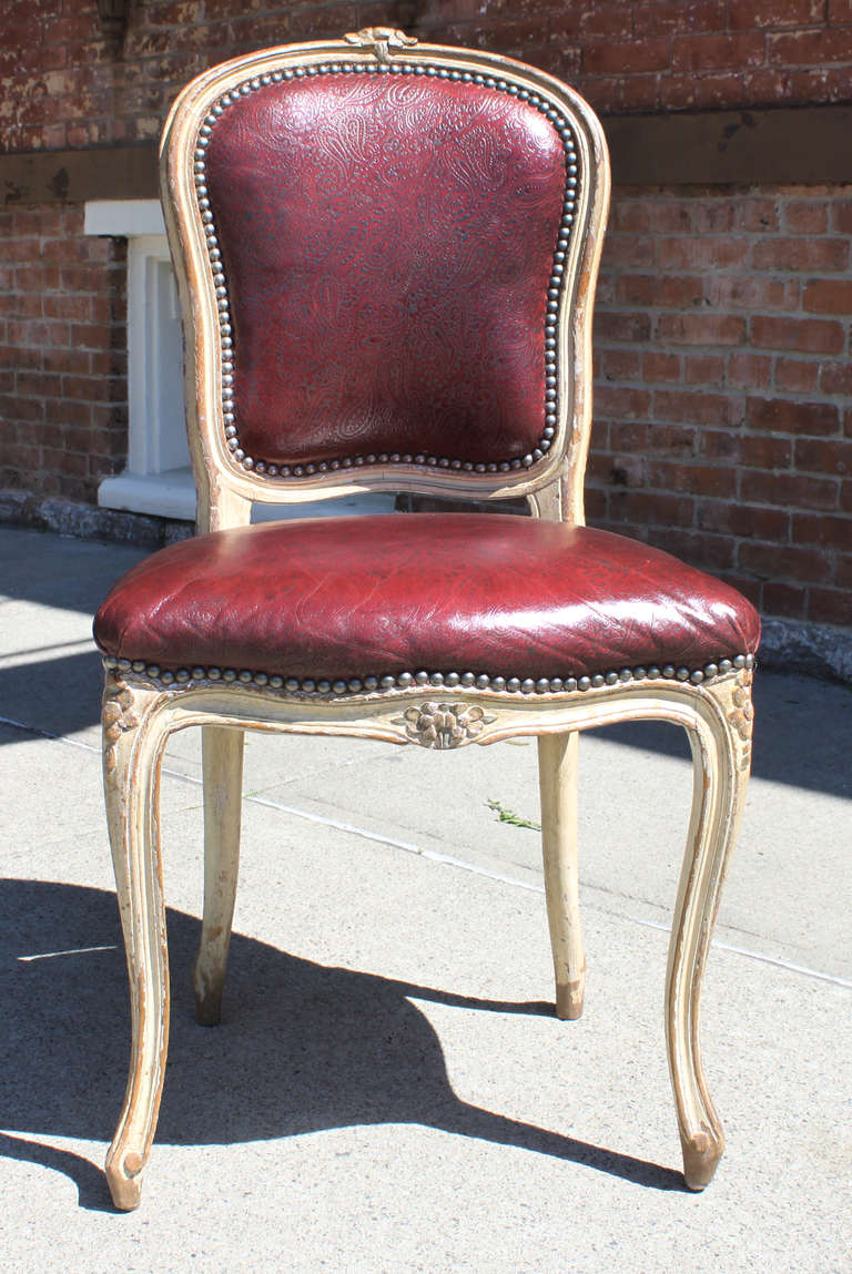 Set of Four Louis XV Style Chairs In Good Condition For Sale In Hudson, NY