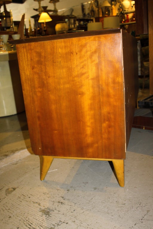 Renzo Rutili Dresser for John Stuart / Johnson Bros. Furniture For Sale 4