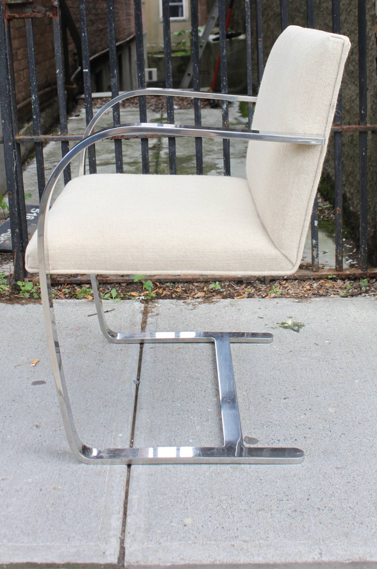 Modern Pair Mies van der Rohe Brno Chairs for Knoll For Sale