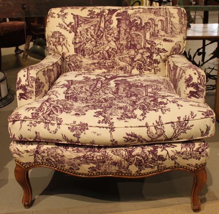 Mid-20th Century Pair of Vintage Toile de Jouy Bergere Extra-Wide Lounge Chairs