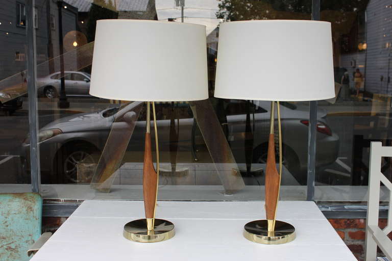 Pair of Mid-Century Modern table lamps by Lightolier. Mint condition.