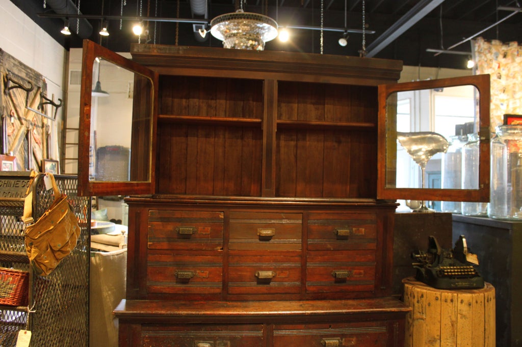 Mid-20th Century Beautiful Cupboard
