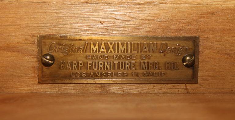 Mid-20th Century Pair of Dressers Designed by Maximilian Karp For Sale