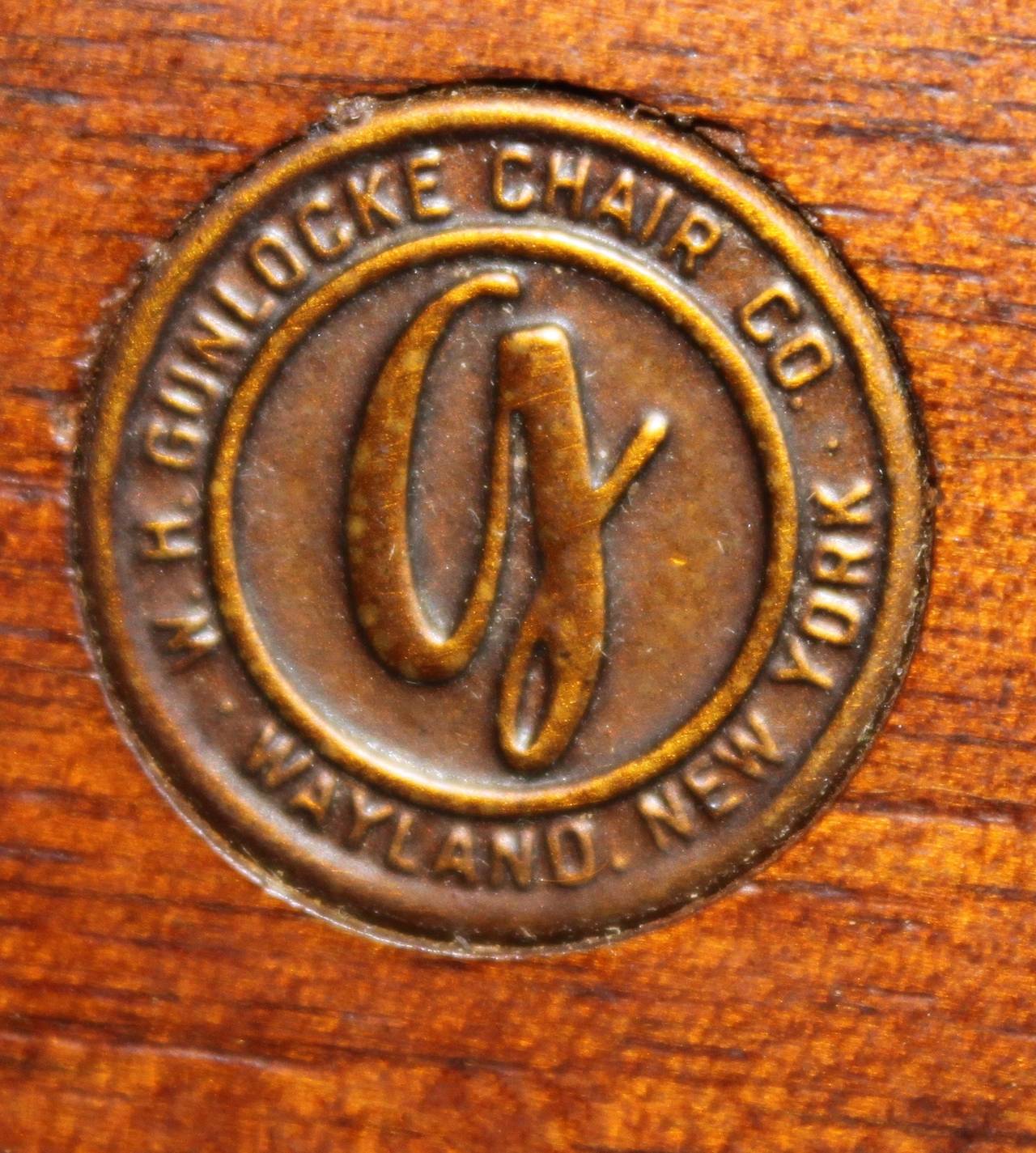 Mid-20th Century Pair of Vintage Gunlocke Lounge Chairs For Sale