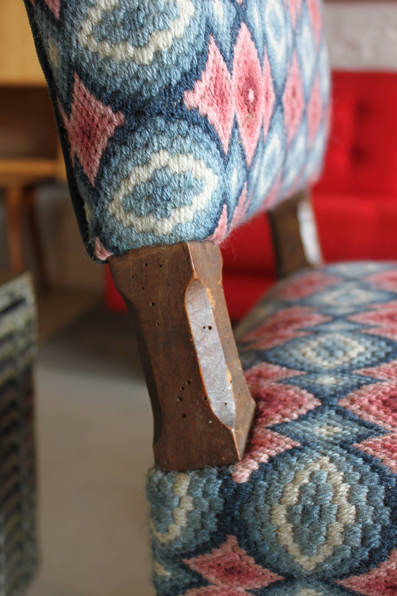Great Britain (UK) 17th Century Pair of William & Mary Side Chairs, Bargello Upholstery For Sale