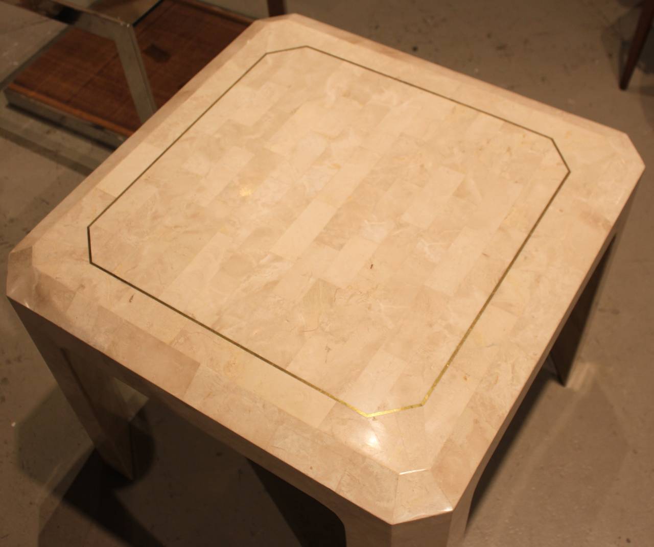 Tessellated Fossil Stone End Table by Maitland-Smith In Excellent Condition In Hudson, NY