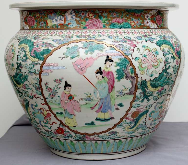 Glazed Antique Chinese Famille Rose Fish bowl or Jardiniere