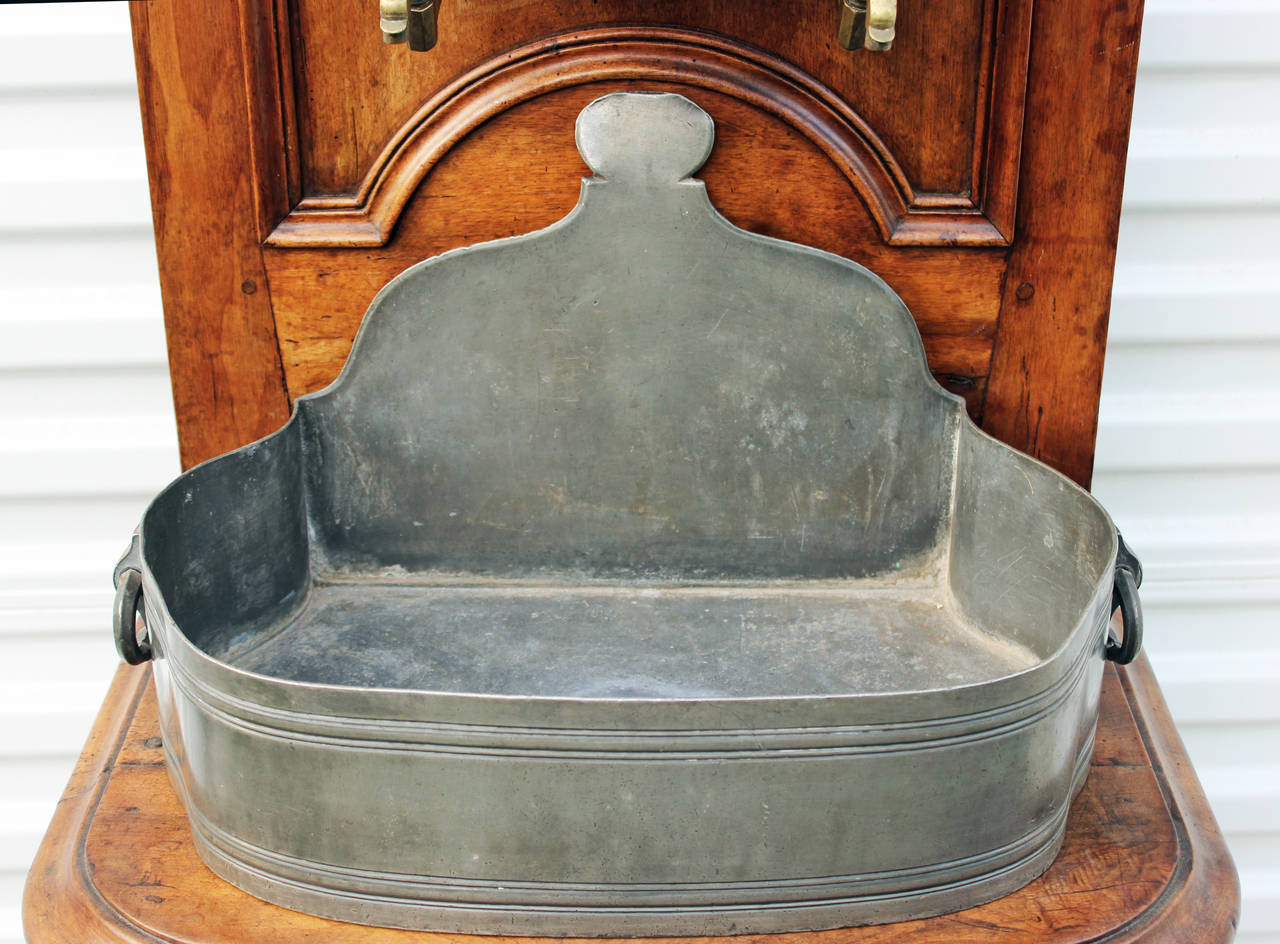 lavabo wall fountain