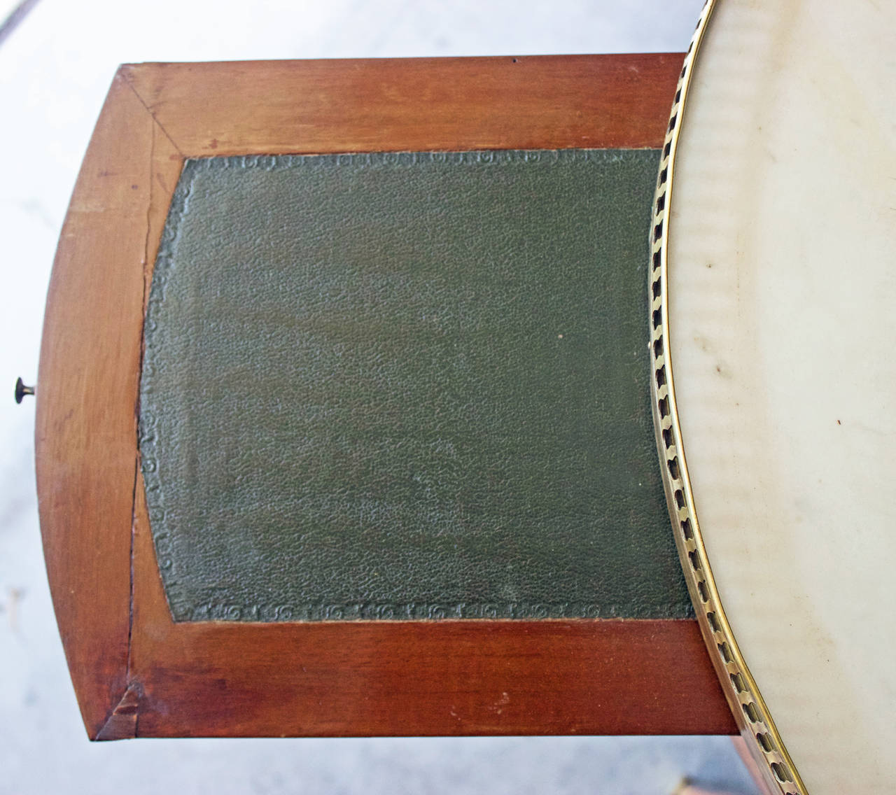 Milieu du XIXe siècle Table de style Bouillotte d'époque Napoléon III en vente