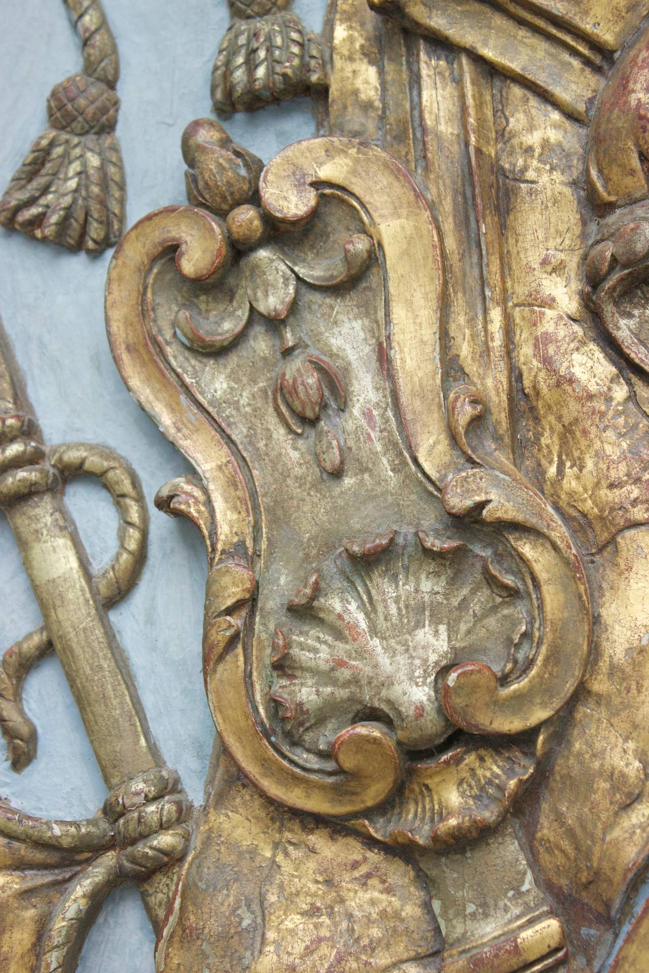 Impressive Boiserie panel by its exceptional Artistic work, its great condition and its fabulous Provenance.
In 1777, during the reign of louis XVI, Claude Baudard de Saint-James,General Treasurer of the 