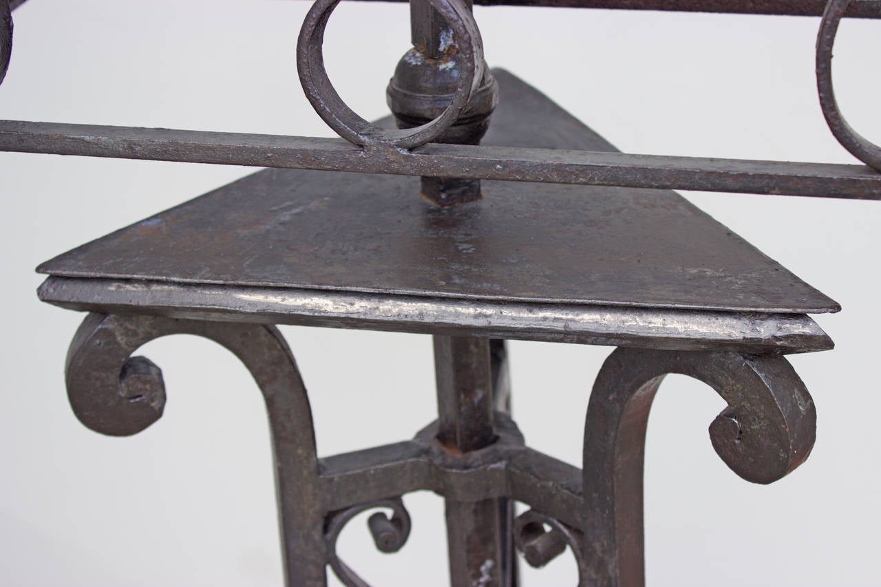 Hand-Crafted French Early 18th Century Forged Iron Religious Lectern For Sale