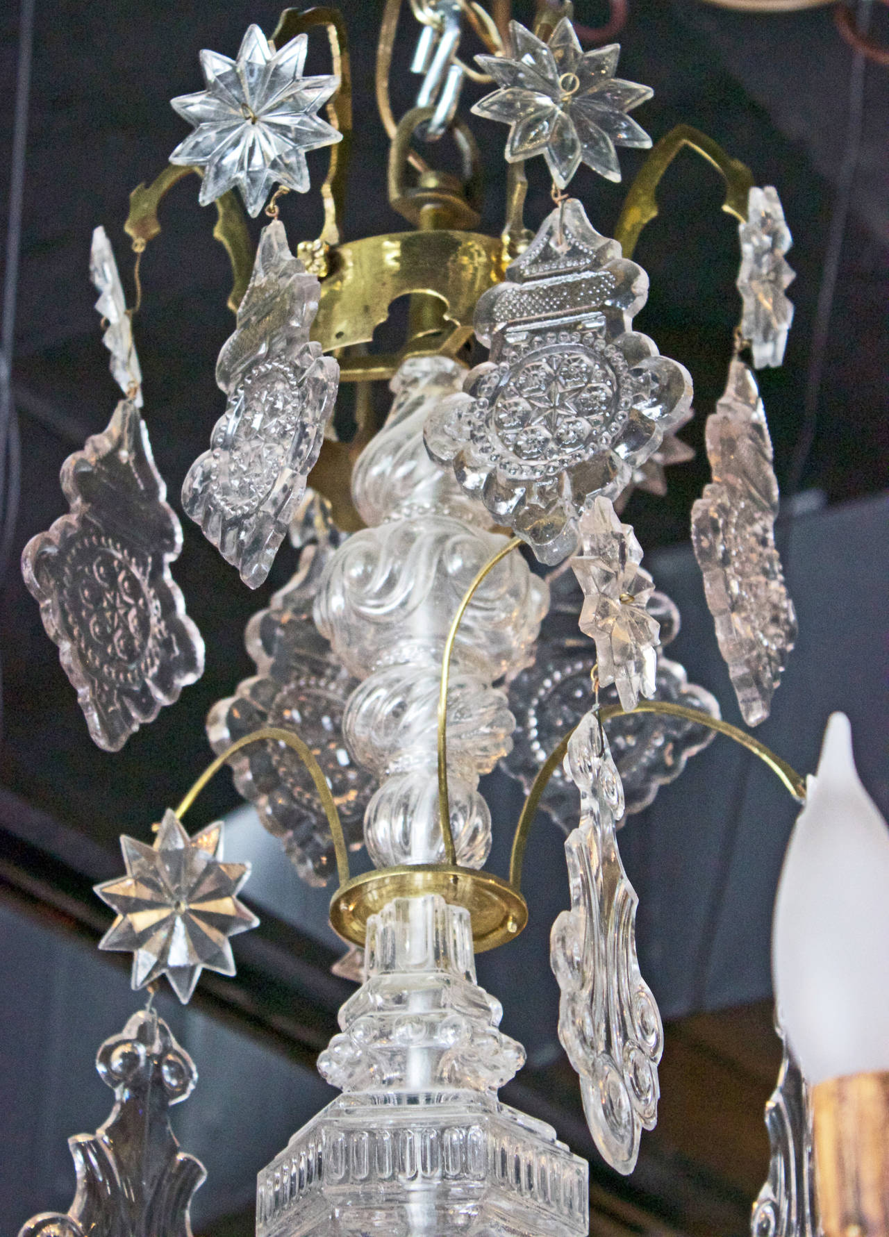 Twelve-Light Louis XV Cage Bronze and Crystal Chandelier In Excellent Condition For Sale In Charleston, SC