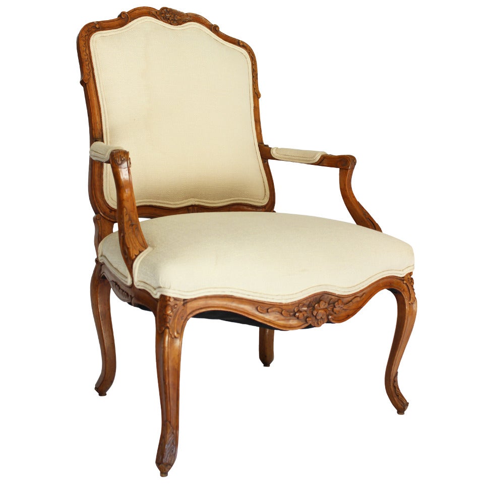 Louis XV Style "A la Reine" Walnut Armchair For Sale